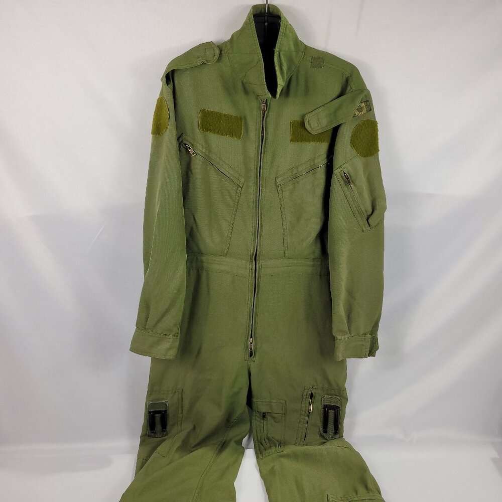 Canadian Air Force Green One-Piece Flight Suit Canada Military Forces Coveralls